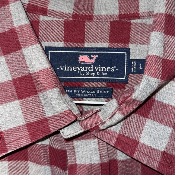 Vineyard vines flannel - Picture 2 of 3